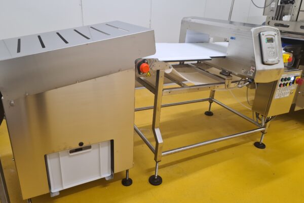 PRODISTEK DETECTOR DE METALES CON CAJON DE RECHAZO